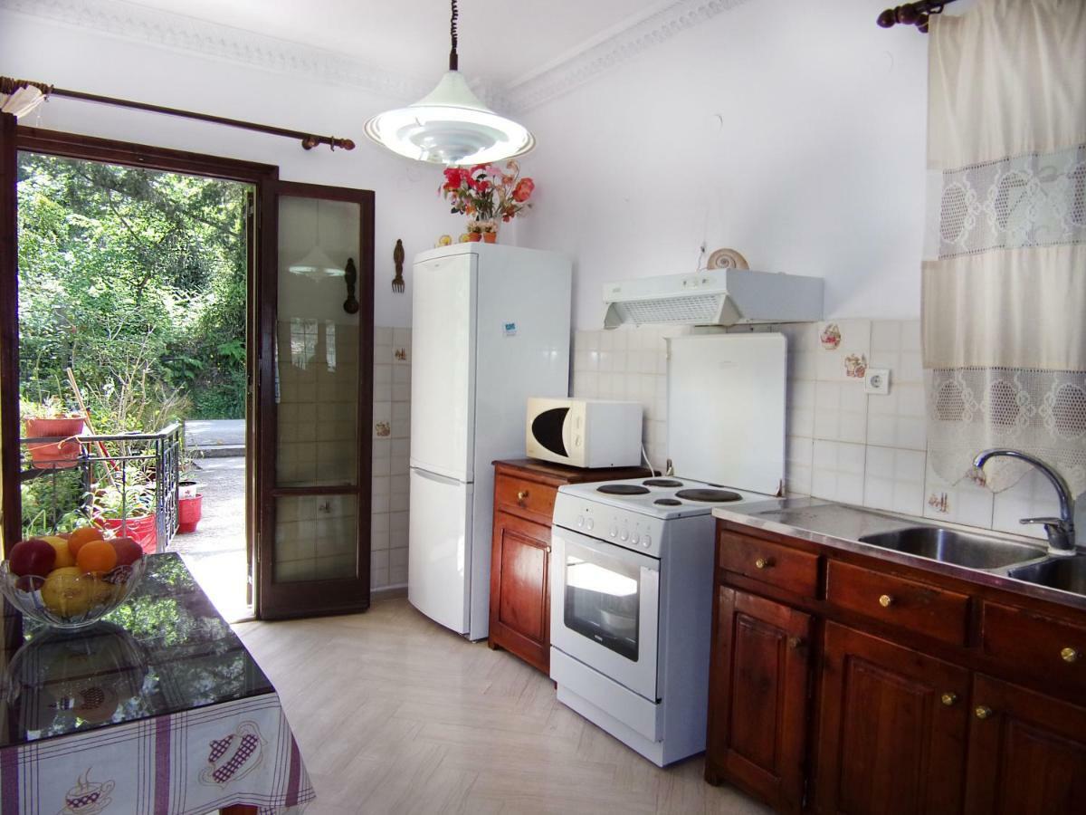 Вилла Vaso'S Bay House Geni  Экстерьер фото